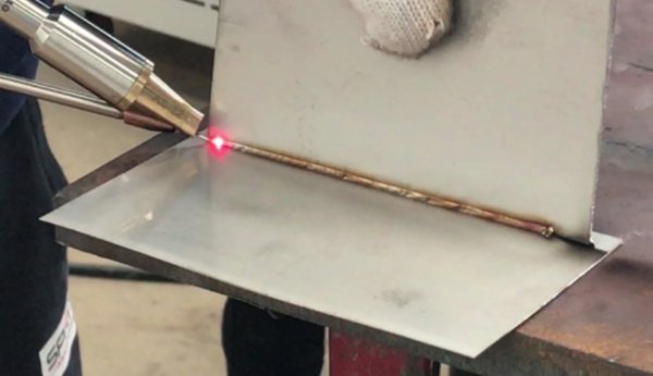 handheld laser welder