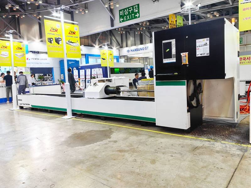 fiber laser tube cutting machine